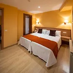 Ripoll Otel 3*