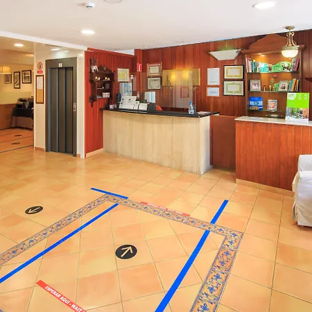 Hotel Ripoll 3*