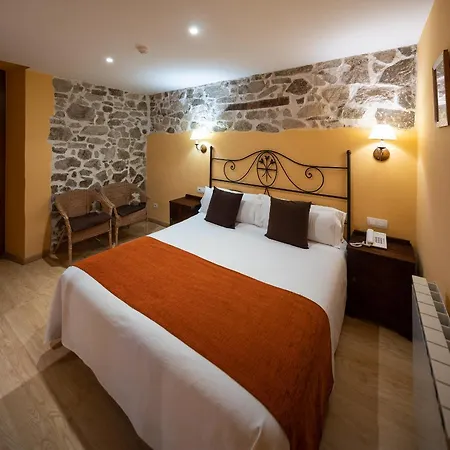Hotel Ripoll 3*